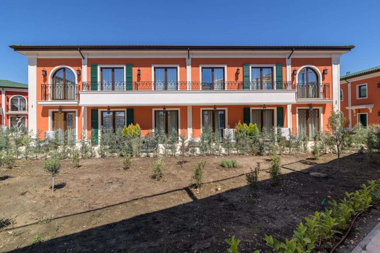 Villas For 4 Or 6 Adults In Therma Village Kranevo Exterior foto